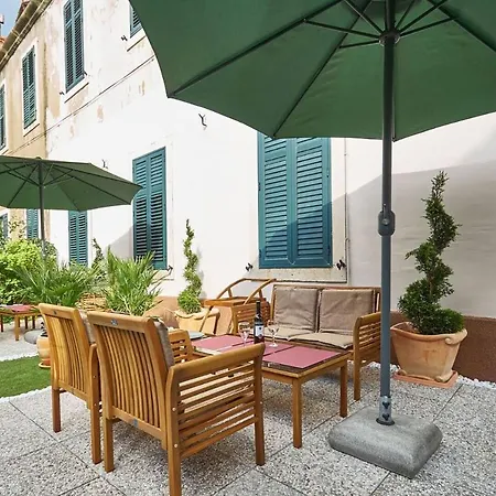 Mediteran With Garden Next To And Old Town Dubrovnik