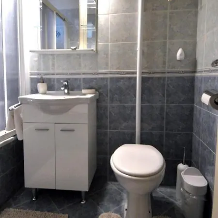 Mediteran With Garden Next To And Old Town Дубровник